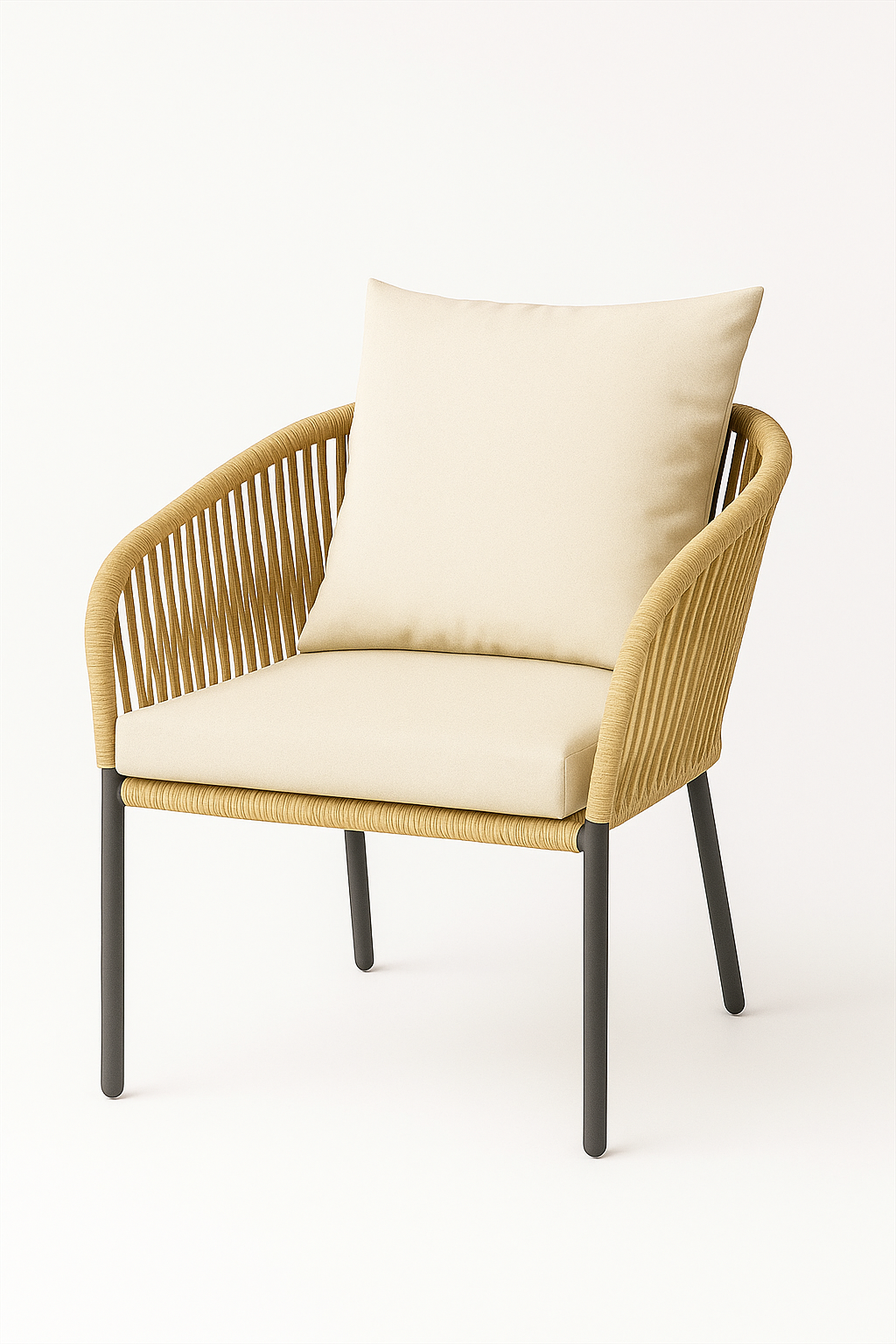 Silla de exterior Esencial con estructura metálica oscura, respaldo tejido tipo cuerda y cojín claro, ideal para comedor o terraza